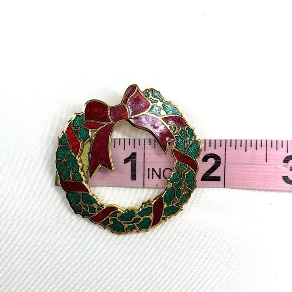 Fish Industries Vintage Cloisonne Holiday Wreath Pin Red Gold Green 1990's UK - Picture 3 of 4